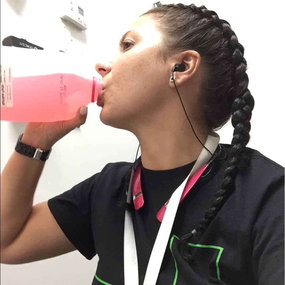 Meet your Posher, Nicole